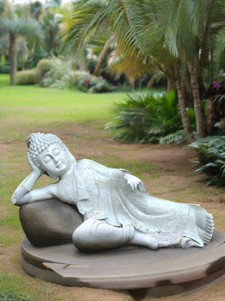 Reclining Buddha Statue