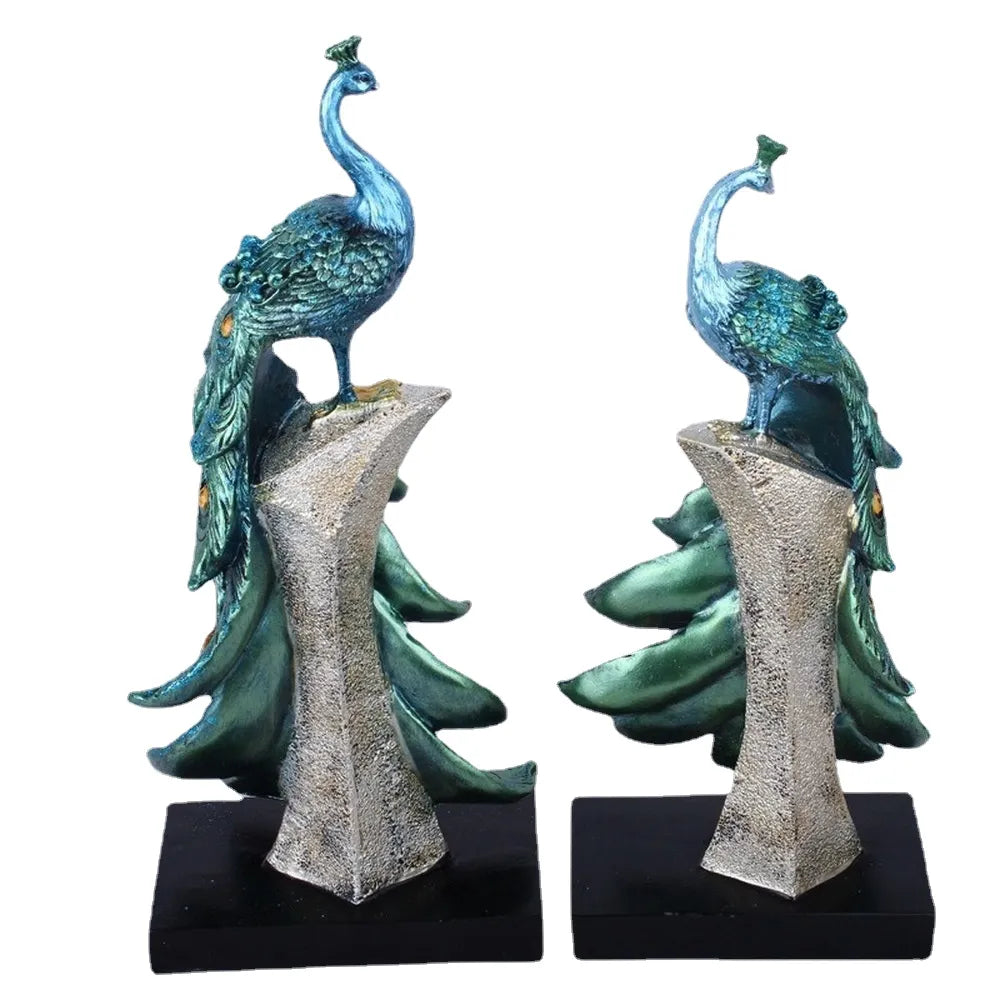 Beautiful Peacock Ornament for Living Room Home Decoration