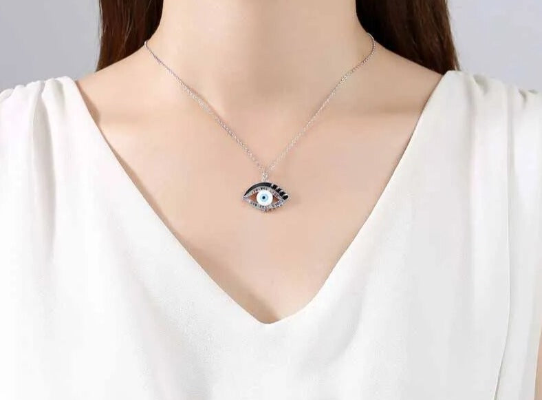 Stunning Evil Eye Pendant Necklace