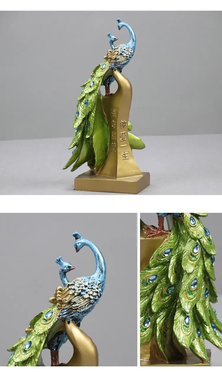 Elegance Peacock Statue for Home Decoration