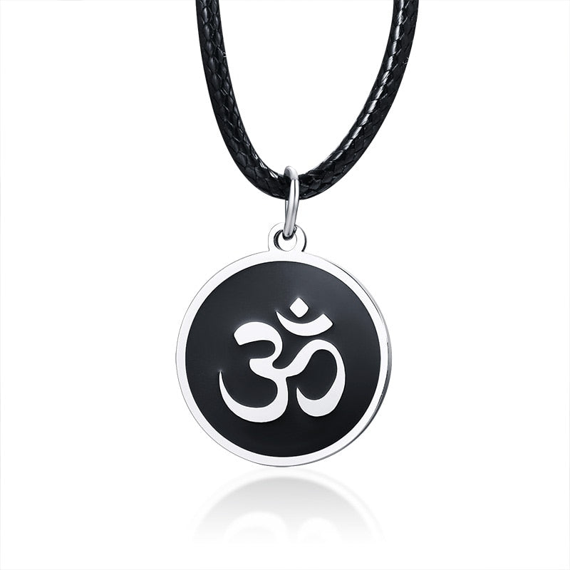 OM Necklace l Simple Style